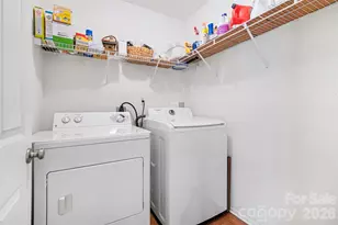 14212 Waterlyn Dr, Charlotte, NC 28278 - Photo 35