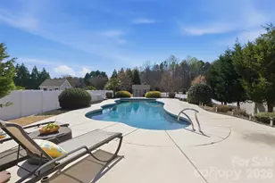 1241 Horse Sugar Rd, Clover, SC 29710 - Photo 5
