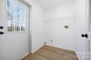 17 Windy Acres Dr, Hendersonville, NC 28792 - Photo 27