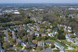 10413 Friarsgate Rd, Huntersville, NC 28078 - Photo 47