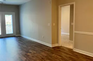 9823 Hyde Glen Ct, Charlotte, NC 28262 - Photo 11