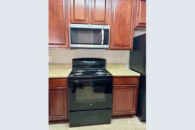 9823 Hyde Glen Court, Charlotte, NC 28262 - Photo 7