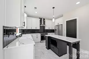 9215 Edinburg Ave, Huntersville, NC 28078 - Photo 19