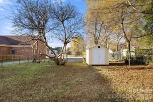 417 W Graham St, Shelby, NC 28150 - Photo 21