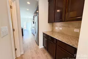 2409 Grinstead Ct, Clover, SC 29710 - Photo 7