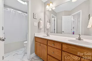 208 Deerfield Dr, Mount Holly, NC 28120 - Photo 27