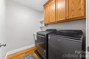 208 Deerfield Dr, Mount Holly, NC 28120 - Photo 29