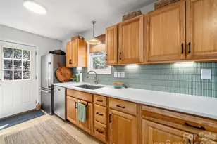 31 Elseetos Dr, Brevard, NC 28712 - Photo 11