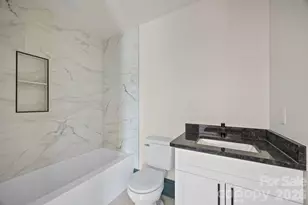 63 Elizabeth Pl, Asheville, NC 28801 - Photo 25