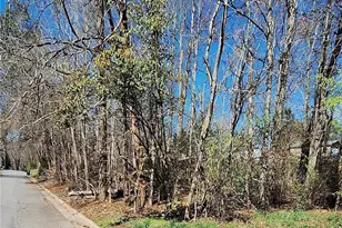 798 Woodlawn Ave SW, Valdese, NC 28690 - Photo 1