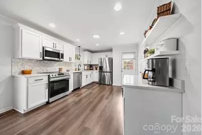 206 Cottage Place, York, SC 29745 - Photo 15