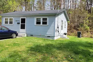 408 S Starr St, Dallas, NC 28034 - Photo 5