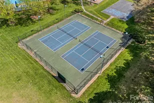 8607 Piccone Brook Ln, Charlotte, NC 28216 - Photo 47