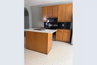 8405 Duckwood Lane, Charlotte, NC 28215 - Photo 7