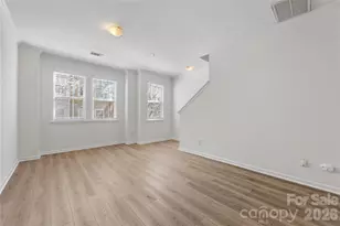 1127 Ilana Ct, Charlotte, NC 28204 - Photo 7