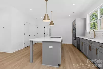 2714 Baltimore Avenue, Charlotte, NC 28203 - Photo 17