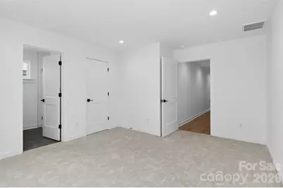 2714 Baltimore Avenue, Charlotte, NC 28203 - Photo 7