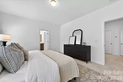 2032 Mandarin Boulevard, Charlotte, NC 28205 - Photo 23