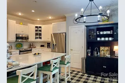 4945 Brookridge Drive NE, Hickory, NC 28601 - Photo 13