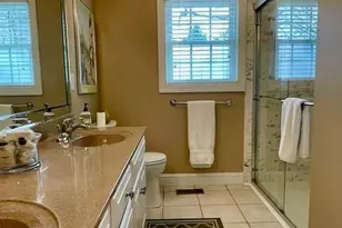 4945 Brookridge Dr NE, Hickory, NC 28601 - Photo 39