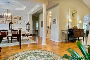 4945 Brookridge Dr NE, Hickory, NC 28601 - Photo 5