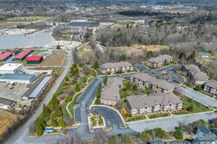 291 Brickton Village Cir, Fletcher, NC 28732 - Photo 39