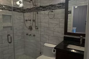 11814 Chelton Ridge Ln, Charlotte, NC 28277 - Photo 19