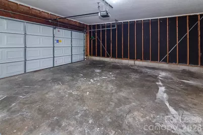 9811 Sweet Plum Drive, Charlotte, NC 28215 - Photo 11