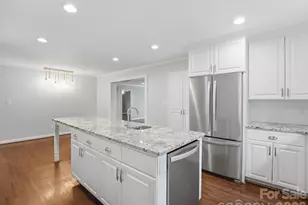 814 Twin Oaks Rd, Davidson, NC 28036 - Photo 7