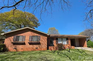 217 Park Rd, Mount Holly, NC 28120 - Photo 1