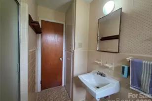 217 Park Rd, Mount Holly, NC 28120 - Photo 19