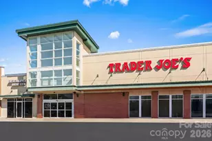 9906 Mallard Creek Rd, Charlotte, NC 28262 - Photo 15