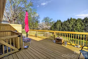 708 Wilmore St NE, Lenoir, NC 28645 - Photo 3