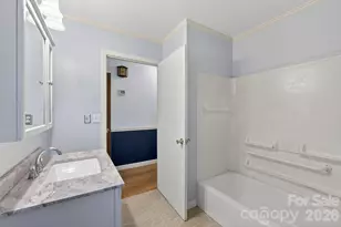 708 Wilmore St NE, Lenoir, NC 28645 - Photo 13