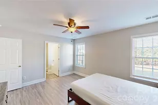 447 Fawnbrook Ln, Gastonia, NC 28052 - Photo 15