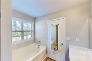 447 Fawnbrook Ln, Gastonia, NC 28052 - Photo 17