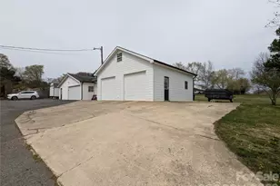 2524 Griffith Rd, Monroe, NC 28112 - Photo 35