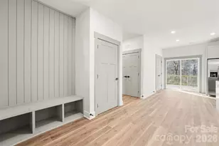 427 W Ballard St, Cherryville, NC 28021 - Photo 3