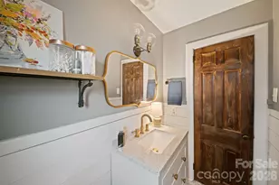 121 Johnson St, Canton, NC 28716 - Photo 21