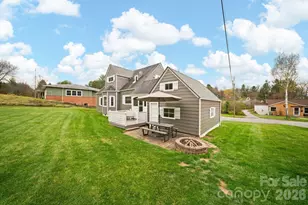 121 Johnson St, Canton, NC 28716 - Photo 29