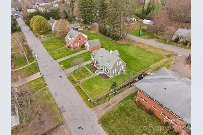 121 Johnson Street, Canton, NC 28716 - Photo 31