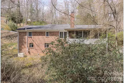 195 Long John Drive, Hendersonville, NC 28791 - Photo 7