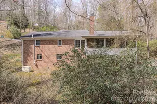 195 Long John Dr, Hendersonville, NC 28791 - Photo 7