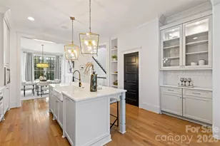 818 Ideal Way, Charlotte, NC 28203 - Photo 3