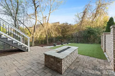 818 Ideal Way, Charlotte, NC 28203 - Photo 21