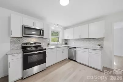 1033 Stagecoach Trail, Lenoir, NC 28645 - Photo 13