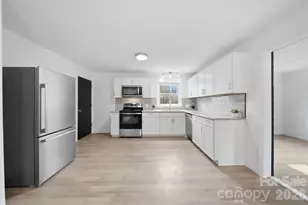 1033 Stagecoach Trail, Lenoir, NC 28645 - Photo 11