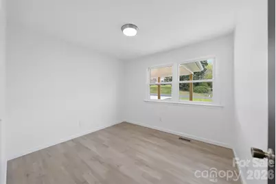 1033 Stagecoach Trail, Lenoir, NC 28645 - Photo 29