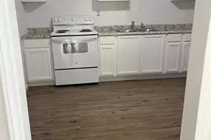 2322 Shade Tree St, Connelly Springs, NC 28612 - Photo 3