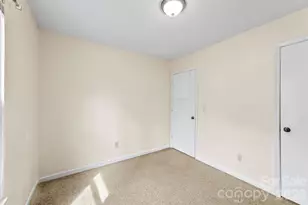 5307 Dawndeer Ln, Charlotte, NC 28212 - Photo 17